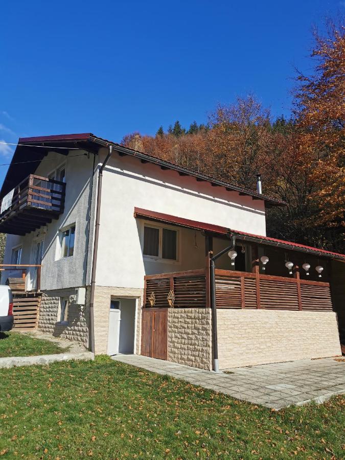 Di &D House #Rai Villa Banita Exterior photo